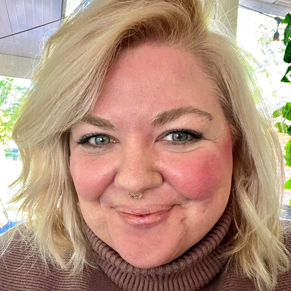 Meet your Posher, Katie